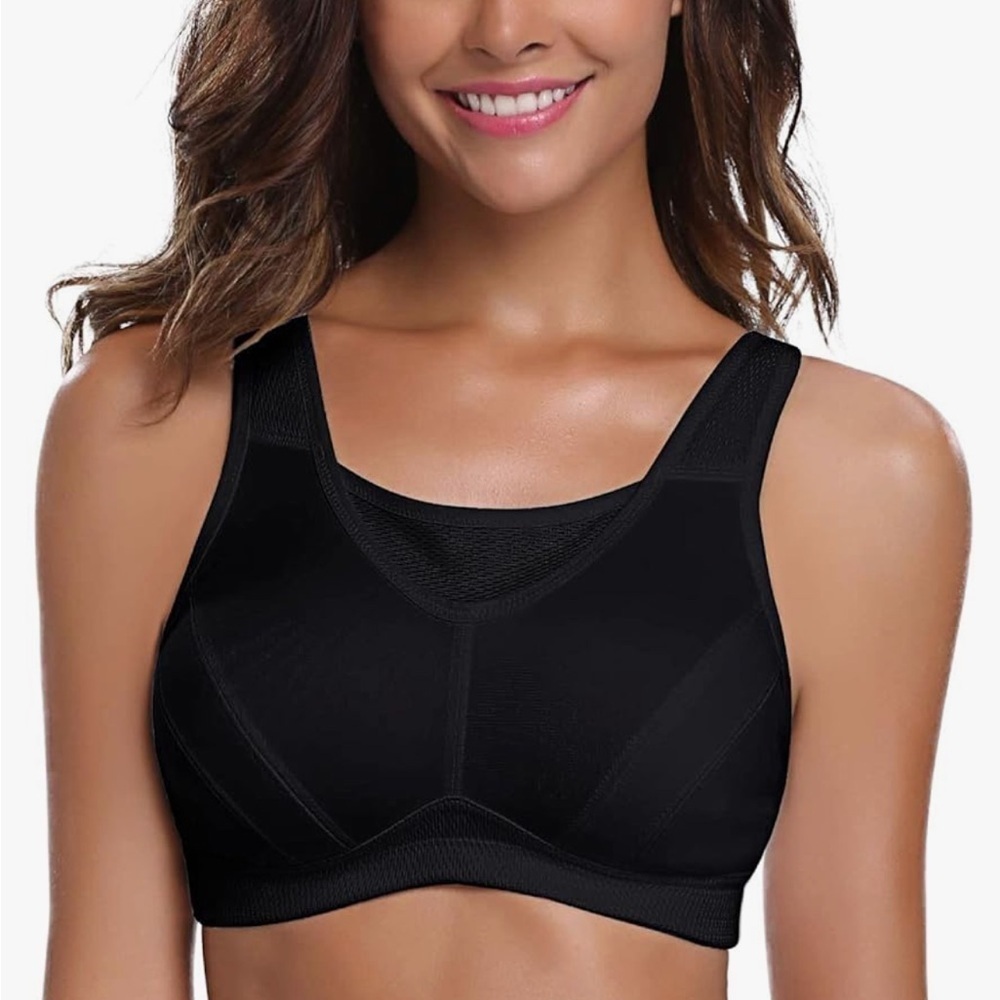 Wingsglove Sports Bra with Hook Closure NWT